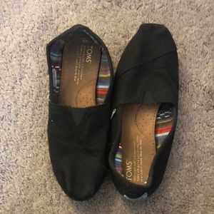 TOMS!!! Perfect summer shoe